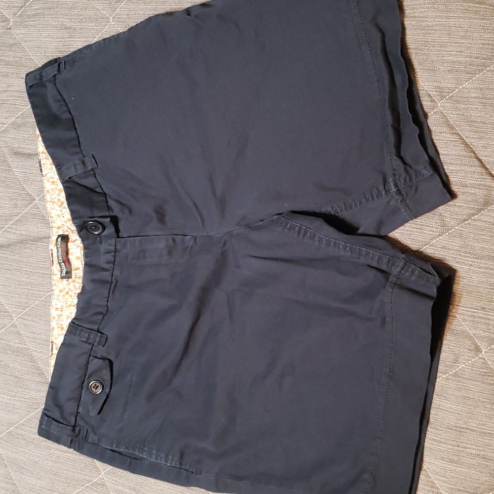 ⭐4/$20 Navy blue 5 pocket shorts size 12